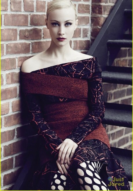 Nagie wyciekłe zdjęcie OnlyFans od Sarah Gadon