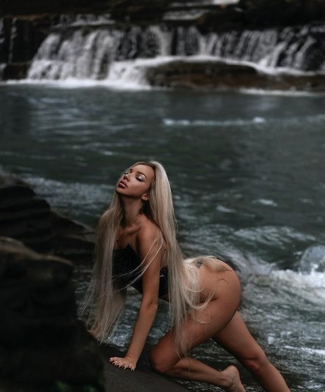 Nagie wyciekłe zdjęcie OnlyFans od Yanafire