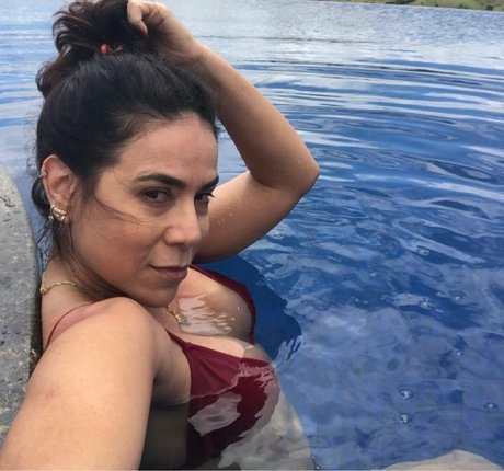 Nagie wyciekłe zdjęcie OnlyFans od Adriana Ferrari