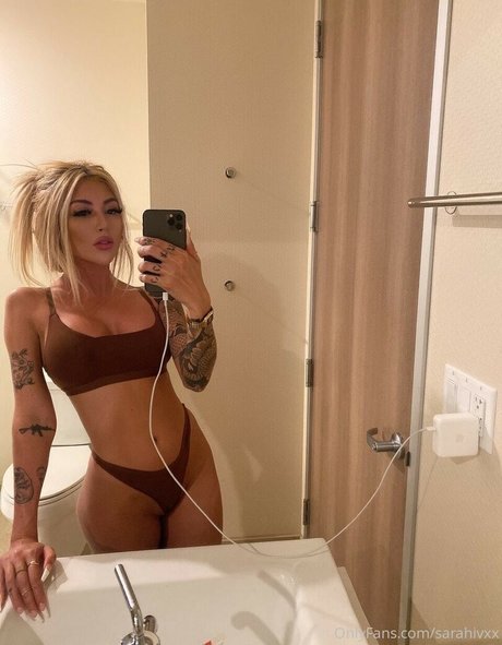 Nagie wyciekłe zdjęcie OnlyFans od Sarahivxx