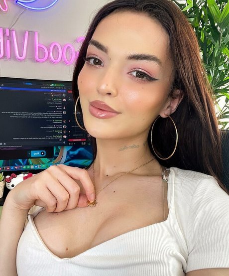 Nagie wyciekłe zdjęcie OnlyFans od Aly Hale