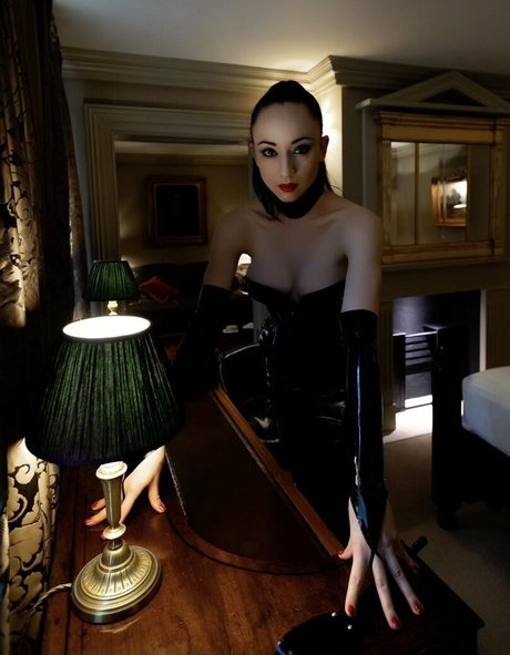 Nagie wyciekłe zdjęcie OnlyFans od Lady Mephista