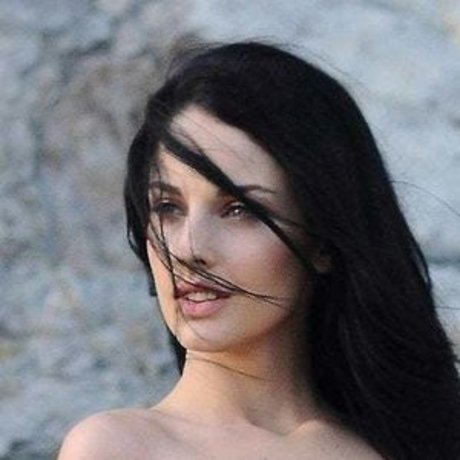 Nagie wyciekłe zdjęcie OnlyFans od Alla Berger