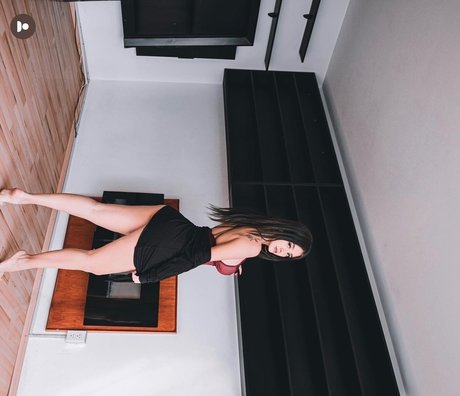 Nagie wyciekłe zdjęcie OnlyFans od Nickomeal