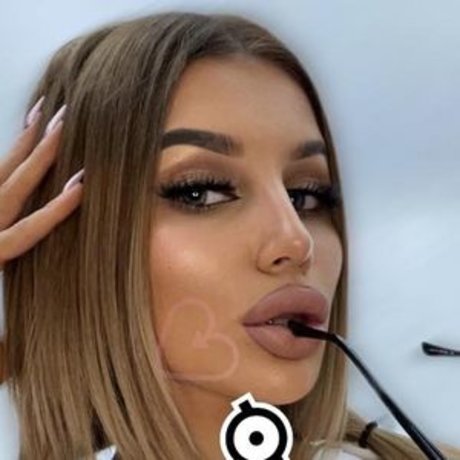 Nagie wyciekłe zdjęcie OnlyFans od Luxurydoll