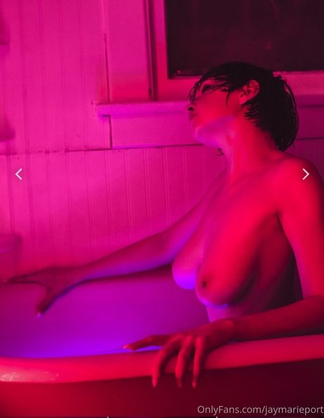 Nagie wyciekłe zdjęcie OnlyFans od Jay Marie