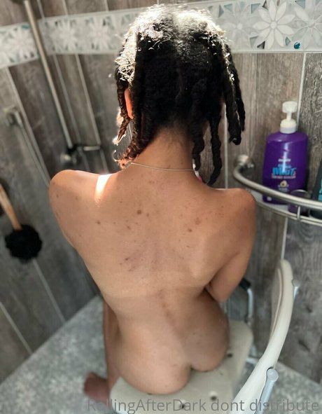 Nagie wyciekłe zdjęcie OnlyFans od Immarollwithit