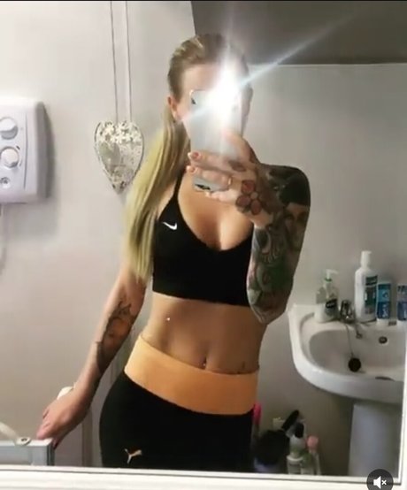 Nagie wyciekłe zdjęcie OnlyFans od Emma Jane Donald