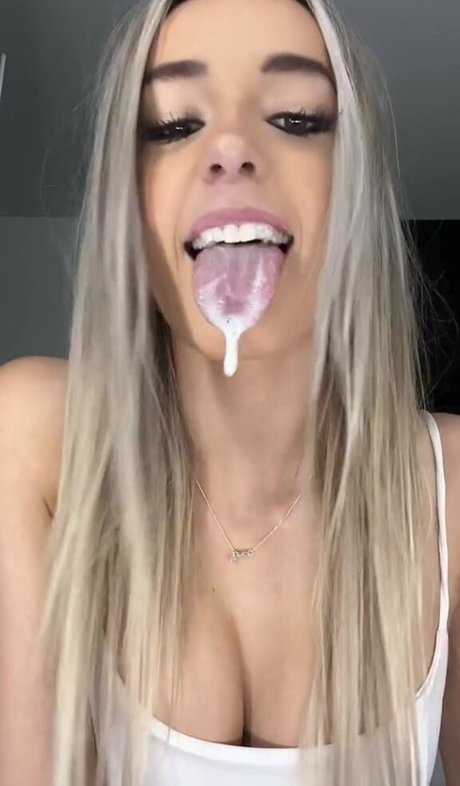 Nagie wyciekłe zdjęcie OnlyFans od Alex Fox