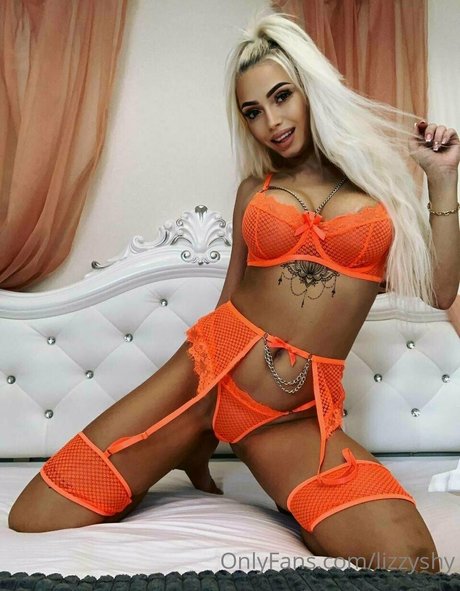 Nagie wyciekłe zdjęcie OnlyFans od Lizzyshy