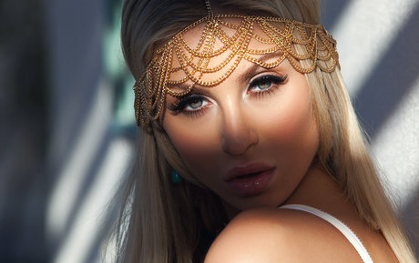 Khloe Terae