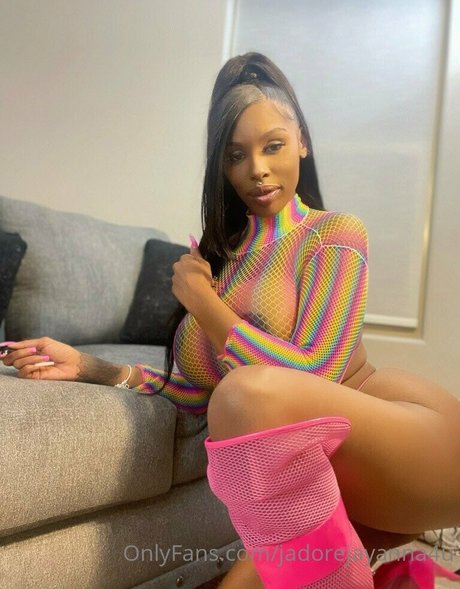 Nagie wyciekłe zdjęcie OnlyFans od Jadorejayanna