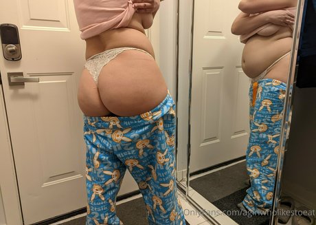 Agirlwholikestoeat