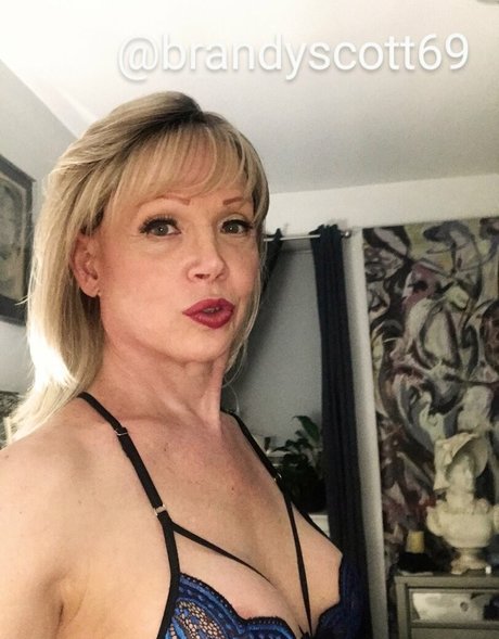 Nagie wyciekłe zdjęcie OnlyFans od Brandy Scott