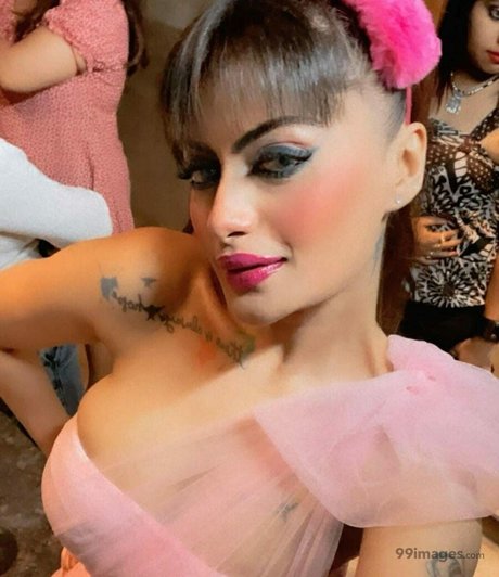 Nagie wyciekłe zdjęcie OnlyFans od Suhaani Laskar