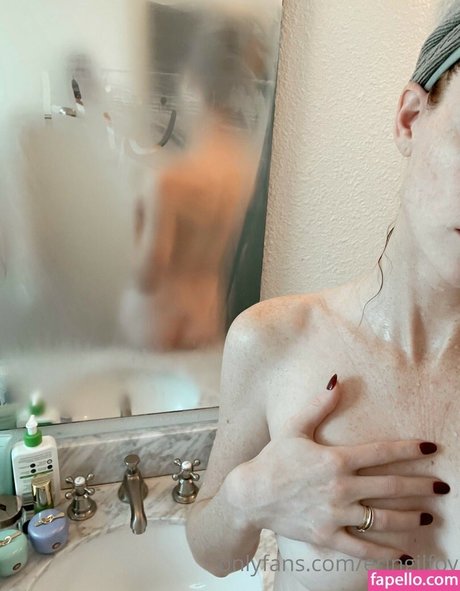 Nagie wyciekłe zdjęcie OnlyFans od Eringilfoy