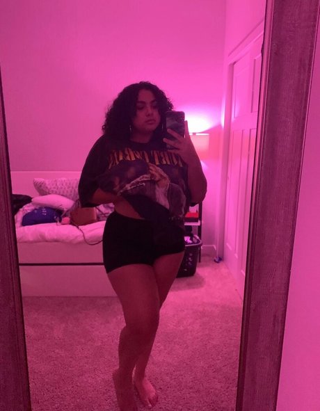 Nagie wyciekłe zdjęcie OnlyFans od Deanelizyunes
