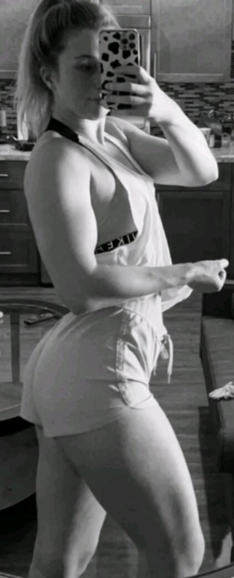Nagie wyciekłe zdjęcie OnlyFans od Maddie Dorrell