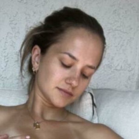 Nagie wyciekłe zdjęcie OnlyFans od Milllyybabyy