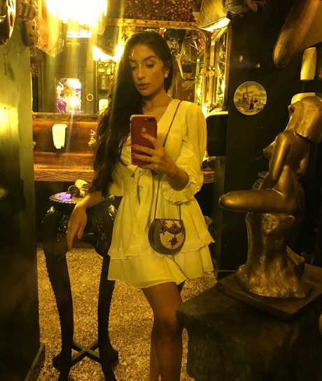 Nagie wyciekłe zdjęcie OnlyFans od Alicia Drumolin
