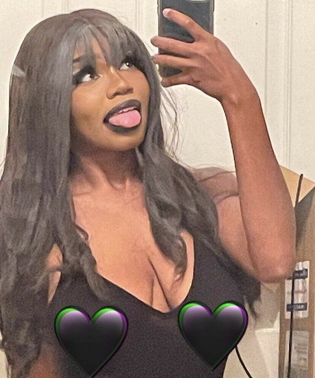Nagie wyciekłe zdjęcie OnlyFans od Societymadethejoker