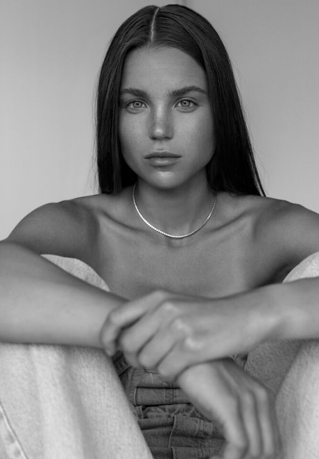 Nagie wyciekłe zdjęcie OnlyFans od Pauline Schuller