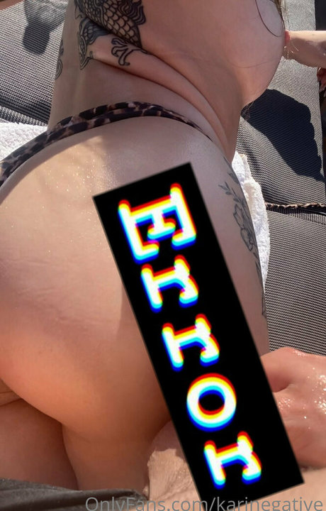 Nagie wyciekłe zdjęcie OnlyFans od Karin Negative
