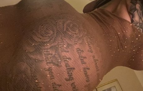 Nagie wyciekłe zdjęcie OnlyFans od Louise Mcnamara