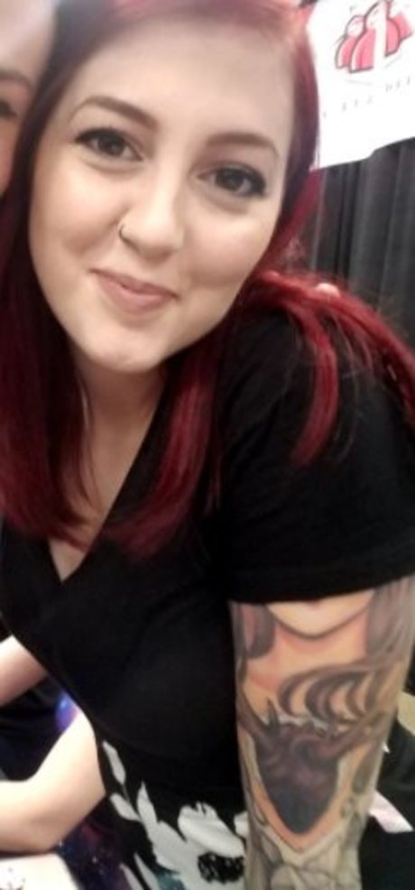 Nagie wyciekłe zdjęcie OnlyFans od Laceduplauren