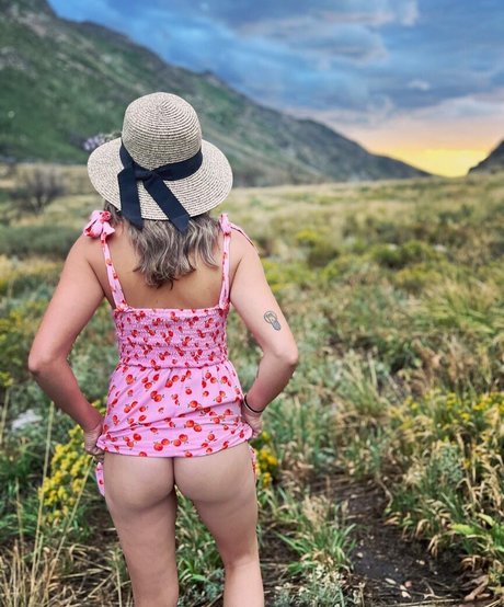 Nagie wyciekłe zdjęcie OnlyFans od Sortasweetwin