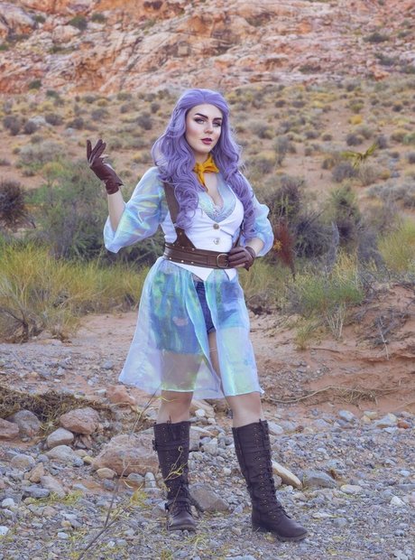 The Cosplay Bunny