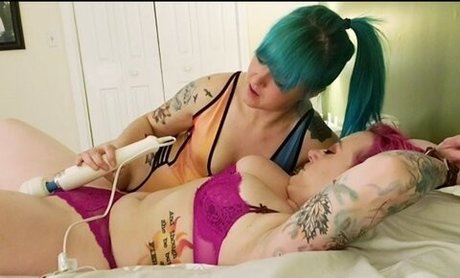 Nagie wyciekłe zdjęcie OnlyFans od Charlotteaxes