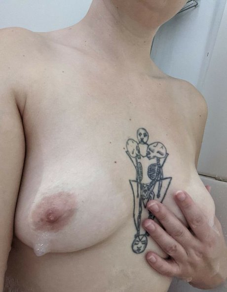 Nagie wyciekłe zdjęcie OnlyFans od Evelynstorm