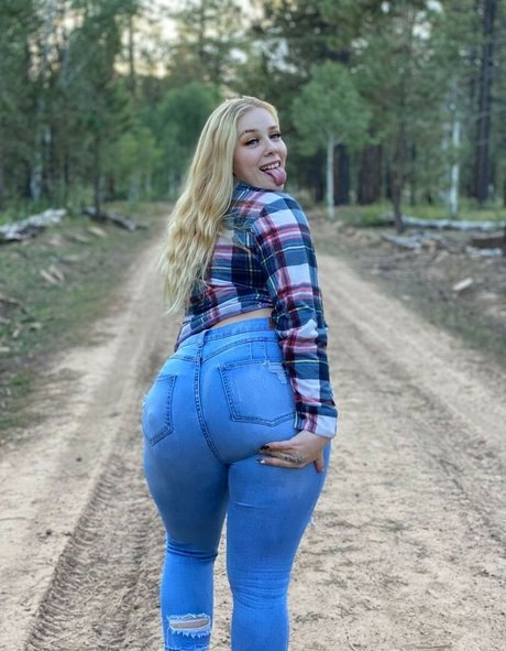Nagie wyciekłe zdjęcie OnlyFans od Oceaneyes
