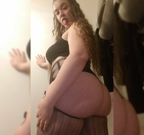 Nagie wyciekłe zdjęcie OnlyFans od Thickbellamel