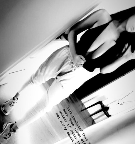 Nagie wyciekłe zdjęcie OnlyFans od Darcybuchan