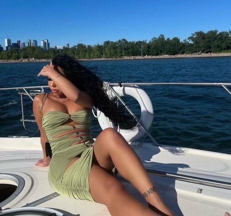 Nagie wyciekłe zdjęcie OnlyFans od Ohsoyoulily