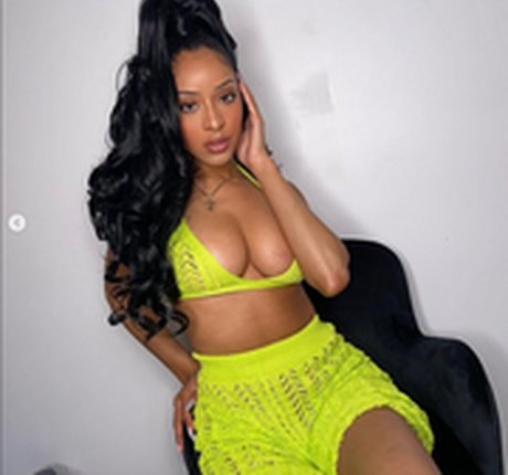 Nagie wyciekłe zdjęcie OnlyFans od Nikkivictoria