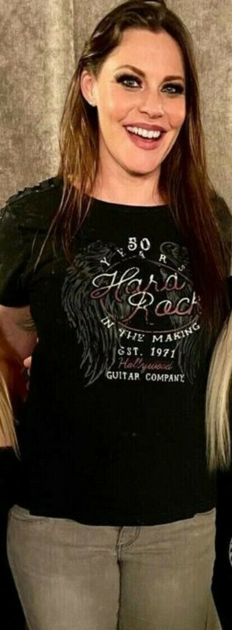 WomenMetal