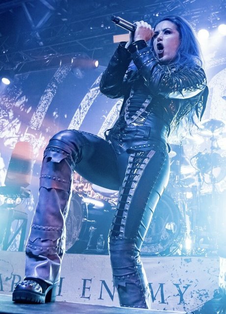 Womenmetal