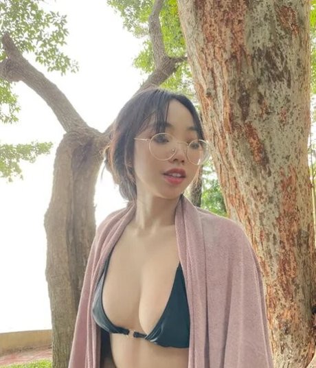 Nagie wyciekłe zdjęcie OnlyFans od Goldenbee