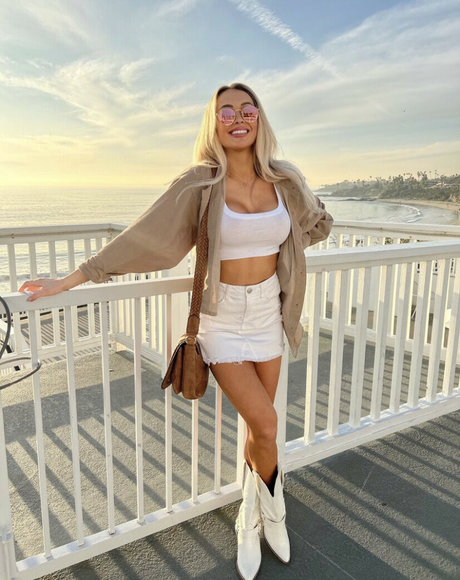 Nagie wyciekłe zdjęcie OnlyFans od Ambrielle