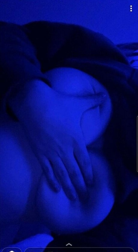 Nagie wyciekłe zdjęcie OnlyFans od Itsadelecash