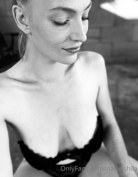 Nagie wyciekłe zdjęcie OnlyFans od Nadia Shila
