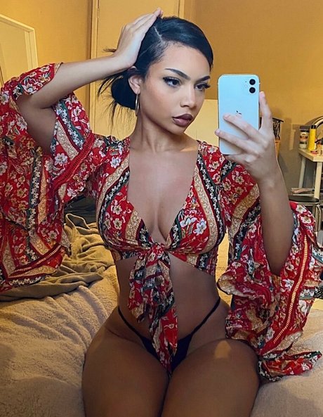 Nagie wyciekłe zdjęcie OnlyFans od Avabvnny