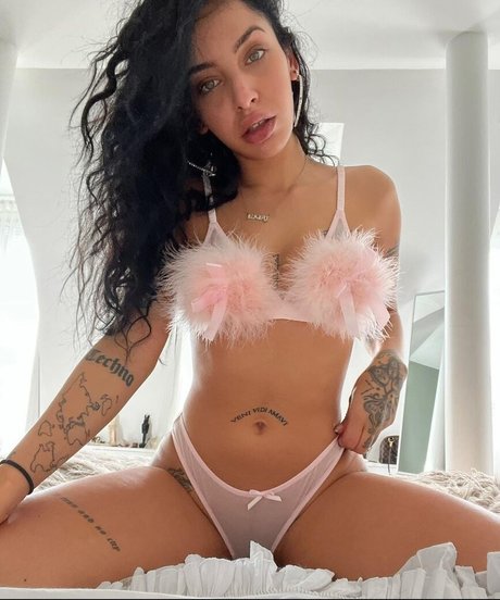 Nagie wyciekłe zdjęcie OnlyFans od Sara Benamara