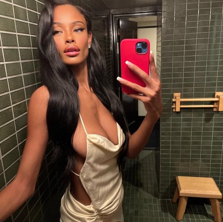 Nagie wyciekłe zdjęcie OnlyFans od Vinetria