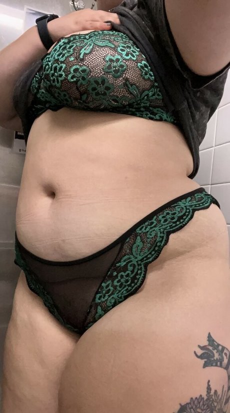 Nagie wyciekłe zdjęcie OnlyFans od Lilygrace