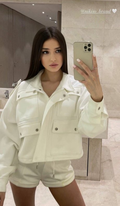 Nagie wyciekłe zdjęcie OnlyFans od Alexandra Zavrazzhnova