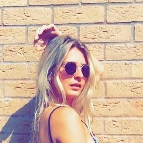 Nagie wyciekłe zdjęcie OnlyFans od Shannon Elizabeth
